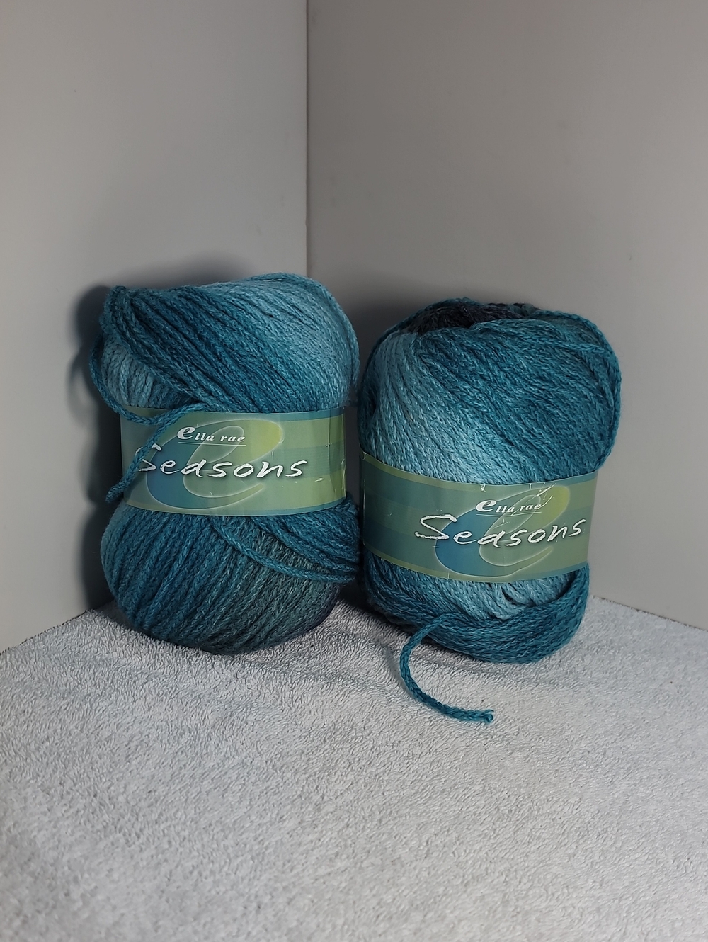 Ella Rae Seasons Ombre Teal Yarn - 2 Skeins - NWT